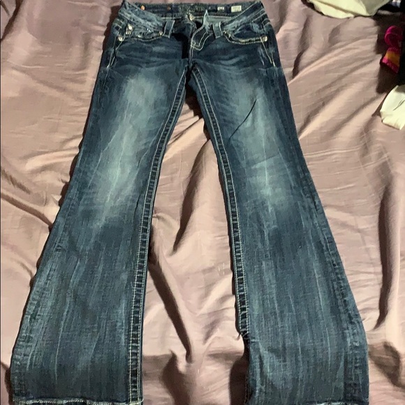 Jeans - Picture 1 of 4